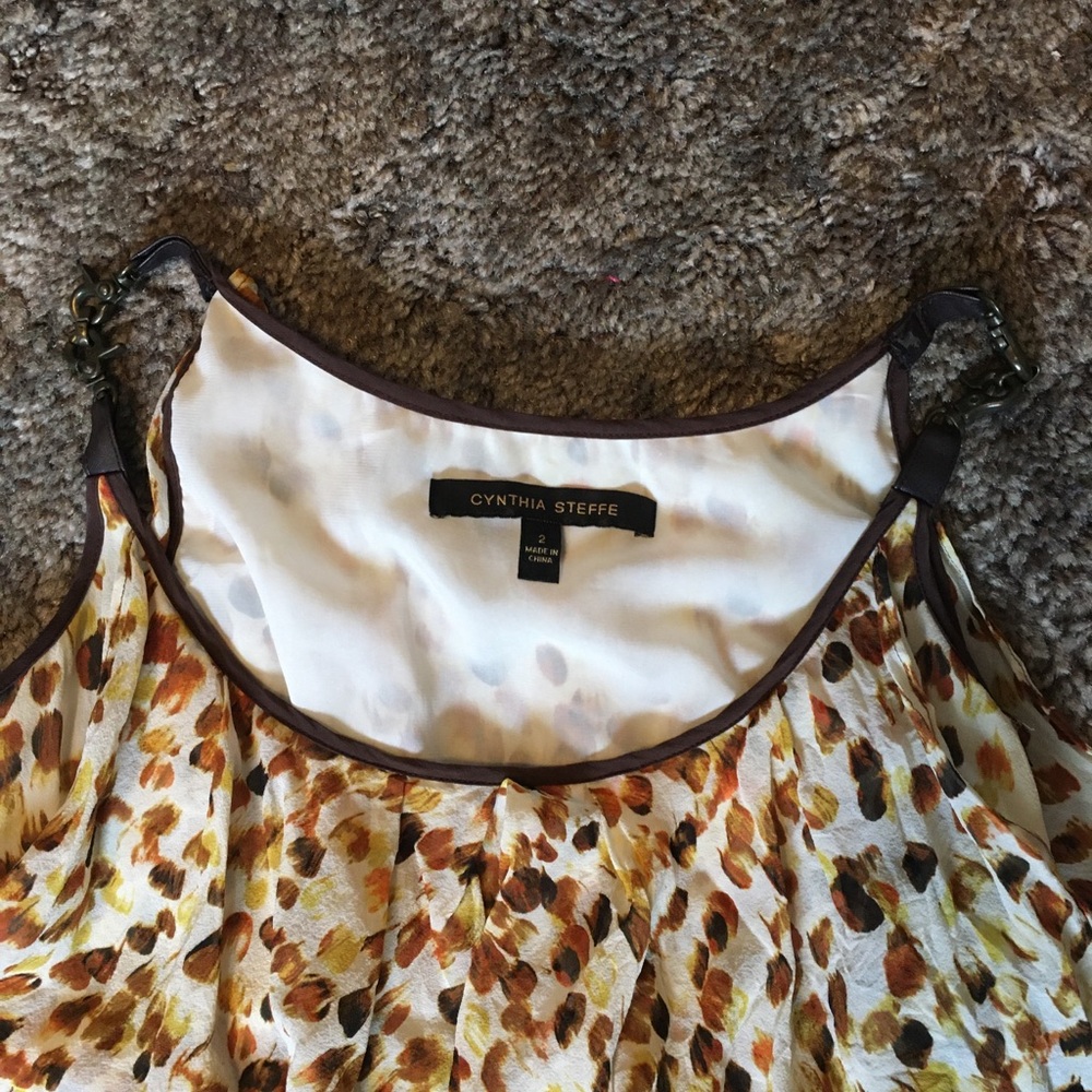 Spring beatiful dress - Picture 2 of 4